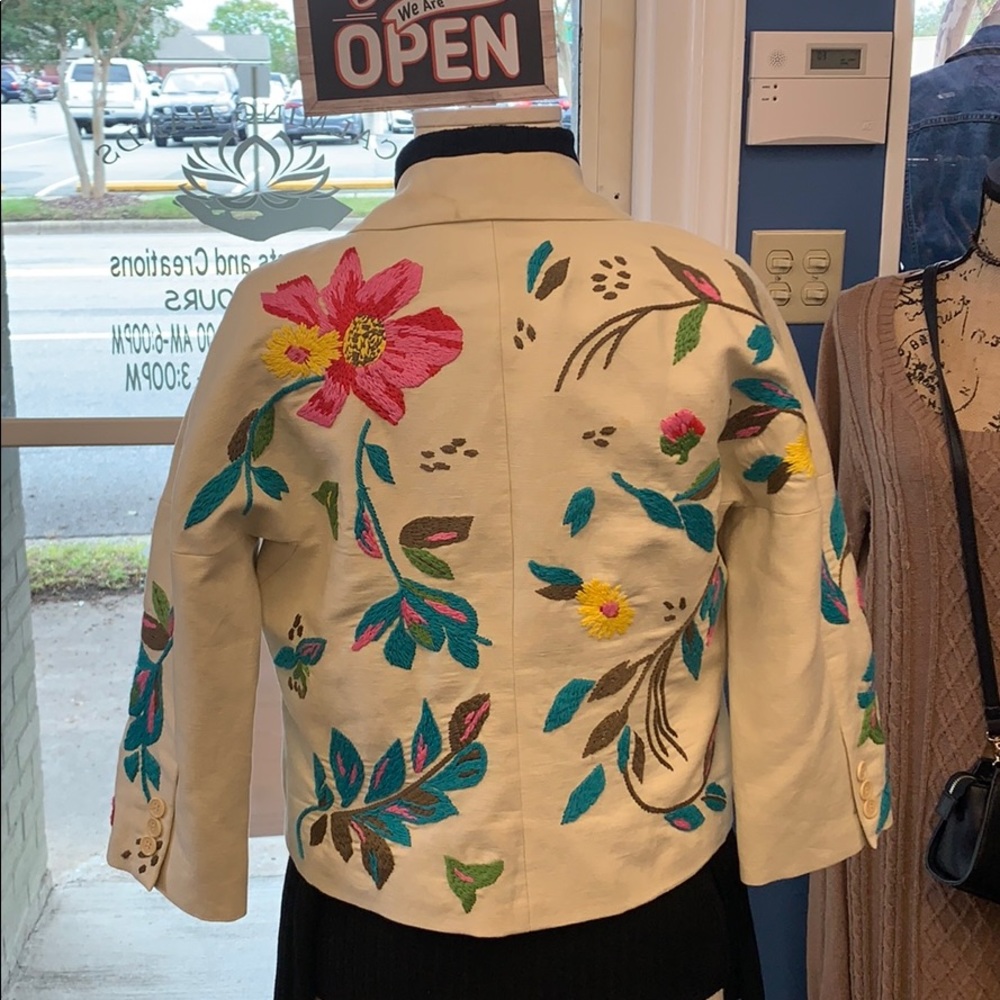 Jacket - Picture 2 of 3